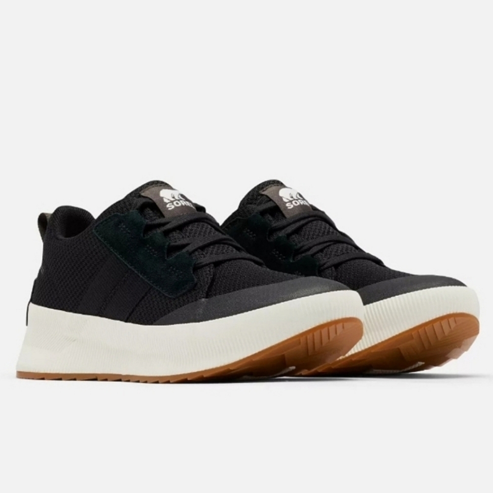 NWT Sorel out n about III low waterproof sneaker black 8 NWT